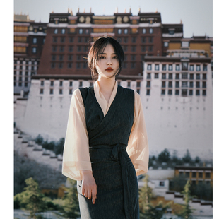 「尘凡」复古墨绿粉金2件套西藏服夏七分袖连衣裙，v领日常长裙女