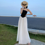 法式高级感时尚撞色拼接设计感一字领抹胸连衣裙海边沙滩优雅长裙