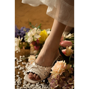 椿起夏法式两穿绑带，y镂空雕花，粗跟露趾凉鞋凉拖鞋仙女风