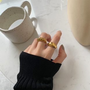 法式粗厚金色光面牛角包螺纹戒指环ins女欧美时尚冷淡风气质手饰