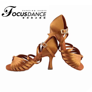 focusdance香港焦点舞鞋专业女拉丁舞鞋软厚底，中高跟结款黑肤色宽