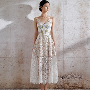 小众设计师重工蕾丝刺绣花朵连衣裙大摆镂空蕾丝吊带裙9851