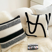 M.life 现代时髦客厅沙发羊毛抱枕靠垫卧室床头靠枕装饰枕不含芯