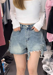 vanna韩国wuu夏季高腰显瘦时尚，bf个性破洞毛边阔腿牛仔短裤女
