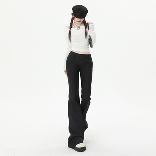 kro黑色复古低腰休闲西装裤，女2023设计感显瘦百搭微喇叭长裤