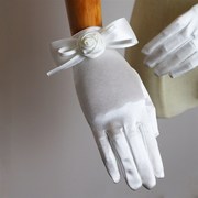 WG105缎面婚纱手套 优雅白色蝴蝶结玫瑰花短款新娘结婚礼服配饰品