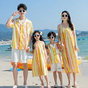 三亚亲子装夏装一家三口四口度假衬衫套装海边露营洋气母女沙滩裙