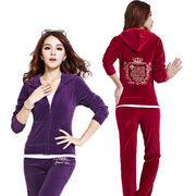 金丝天鹅绒运动套装女秋冬季韩版刺绣紫色时尚，休闲显瘦大码两件套