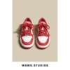 网上无双~复古真皮平底平跟熊猫拼色红色，滑板鞋女系带运动休闲鞋