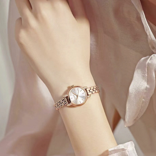 韩国聚利时手表女时尚精致小巧水钻钢带日本机芯防水女表