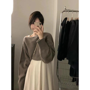 韩国2024年春季气质吊带裙+一字肩蝙蝠袖短款纯色羊毛罩衫两件套