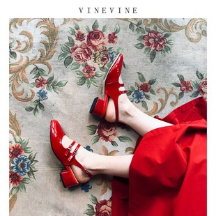 vinevine蔓蔓玛丽珍鞋复古罗马漆皮红色包头凉鞋女夏中跟后空单鞋