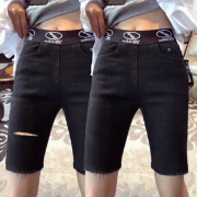 大码黑色牛仔短裤女直筒高腰2021夏季薄款五分骑行裤设计感破洞裤