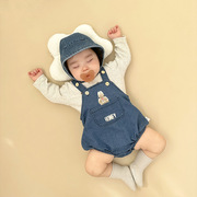 2024年女韩版春装小兔绣花牛仔连体背带裤婴儿，春季可爱洋气包屁衣