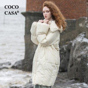 cococasa原创设计茧型鹅绒羽绒服，女中长款2023冬新系带欧洲站外套
