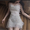 法式超仙蕾丝镂空花朵吊带连衣裙，立体羽毛洋气背心，无袖露肩仙女裙