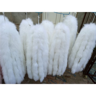 彩色白色狐狸尾帽条毛领出售款式新颖适用与羽绒服棉服毛呢衣