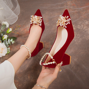 婚宴结婚鞋订婚敬酒婚鞋新娘鞋秀禾婚纱两穿中式红色尖头高跟鞋女