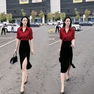 网红时尚两件套裙女2023夏装性感露肩显瘦短袖+开叉长裙