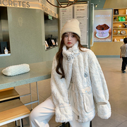 白色羊羔毛外套(毛外套，)短款冬季环保皮草拼接口袋，加厚保暖毛茸茸机车棉服