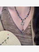 新中式长款蝴蝶吊坠项链女中国风，陶瓷串珠毛衣，链手工编织百搭饰品