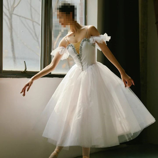 芭蕾舞裙专业演出舞蹈服成人，比赛舞台剧表演服欧式蓬蓬裙白色裙子