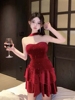 红色裙子新年战衣蓬蓬荷叶边蛋糕裙女性感纯欲甜辣挂脖抹胸连衣裙