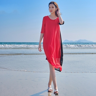 红色连衣裙女秋季2023显瘦长款过膝大摆脚踝，气质沙滩长裙收腰