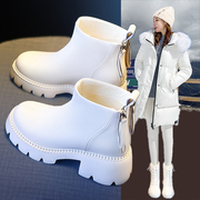 靴子秋冬2024鞋子女鞋，冬季加绒真皮，白色马丁女靴厚底短靴