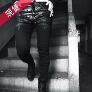 韩国潮牌男士韩版韩风青春，流行彩绘黑色牛仔裤修身时尚休闲小脚裤