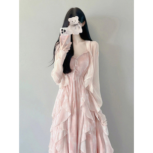 法式仙气长裙超仙森系甜美温，柔风开衫粉色，吊带连衣裙两件套装裙夏