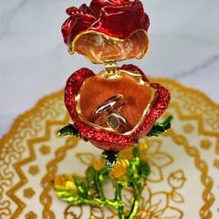 高档欧式玫瑰花首饰盒创意小公主珠宝盒戒指盒婚礼收纳包装永生花