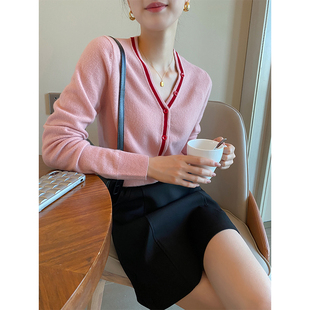 pinkee粉色v领长袖，针织开衫女春季2024软糯减龄时尚毛衣外套