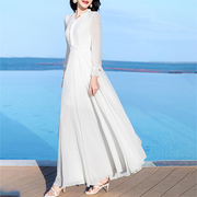 2023春夏高端时尚真丝，桑蚕丝连衣裙白色长袖，修身显瘦沙滩大摆长裙