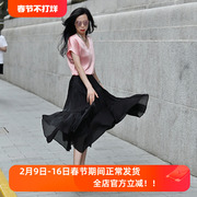 2024春夏原创设计日本珠光顺纡丝缎飘逸不对称超大摆裙半裙