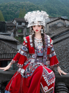 阿卯红色苗族服装女土家族云南贵州舞蹈演出服苗寨旅拍写真新