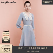 lakoradior拉珂蒂，2023秋季中长款镂空蕾丝领收腰，优雅连衣裙