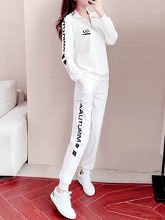 欧洲站白色运动套装，女大码2023春秋，冬季卫衣休闲时尚洋气欧货