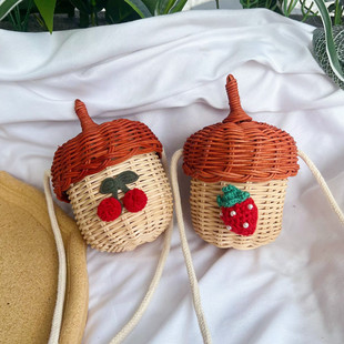 夏天儿童可爱mini装饰小包包，女童藤编橡果包网红宝斜挎松果编织包