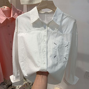 白色长袖衬衫女2024夏装，韩版宽松洋气设计感衬衣设计师款上衣