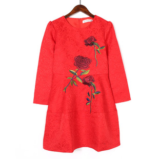 中国风妈妈装春秋季长袖气质刺绣中年女常规，中长款打底连衣裙