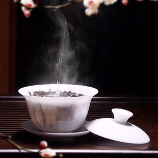 高档骨瓷盖碗茶杯单个白瓷茶具套装家用功夫茶碗三才带盖薄胎陶瓷