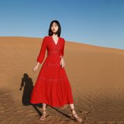 法式复古旅游度假连衣裙，红色收腰显瘦气质，礼服长裙沙漠拍照沙滩裙