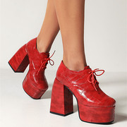 红色高跟鞋防水台粗跟单鞋，系带鳄鱼纹超高跟鞋大码4445464748