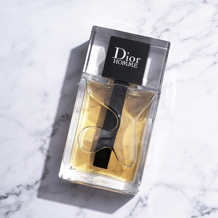 dior迪奥桀骜男士淡香水，运动清新优雅木香，淡香diorhomme
