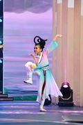 步步生莲演出服儿童古典舞表演服唯舞独尊儿童秧歌服装女童舞蹈服