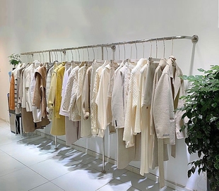 服装展示架陈列架挂衣杆女装店货架服装架落地式轻奢不锈钢上墙架