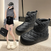 黑色雪地靴女2023冬季加厚保暖菱格靴厚底，防滑皮毛一体大棉鞋