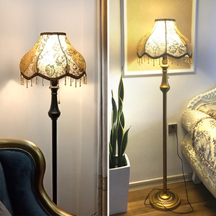欧式客厅落地灯轻奢复古沙发旁边美式法式立式氛围灯卧室床头台灯
