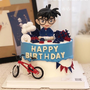 生日蛋糕装饰品侦探眼镜男孩，摇头公仔自行车，摆件儿童网红生日装扮